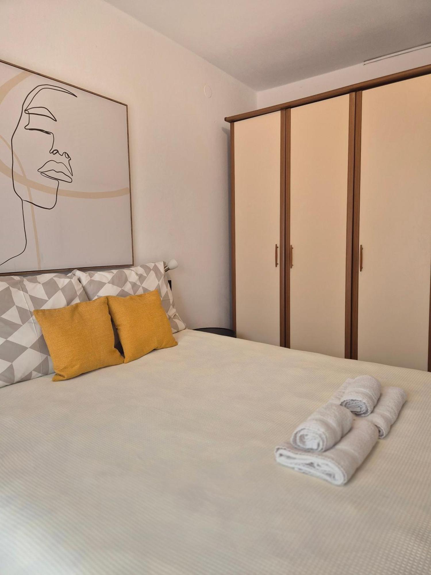 Apartments & Rooms Ivana Rovinj Rum bild